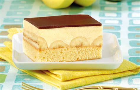 Bananenschnitte ohne Pudding - fertiges Stück auf Teller