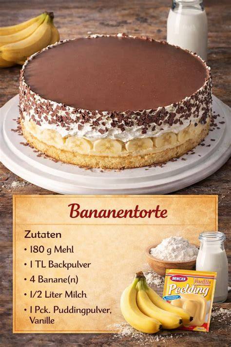 Bananentorte mit Quarkcreme und Schokoladenglasur