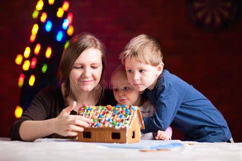 Bau eines Lebkuchenhauses mit Anis-Lebkuchen