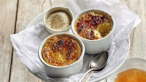 Bayerische Creme und Crème brûlée