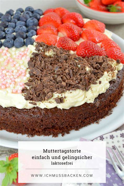 Becherkuchen mit verschiedenen Toppings