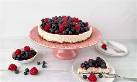 Beeren- und Apfeltoppings für Milchreistorte