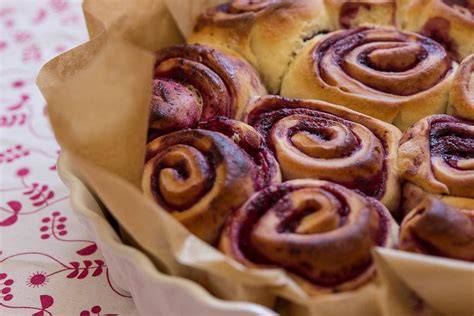 Beerenschnecken ohne Zucker backen