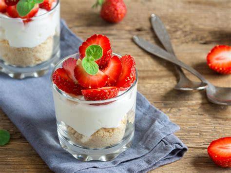 Beerentrifle im Glas