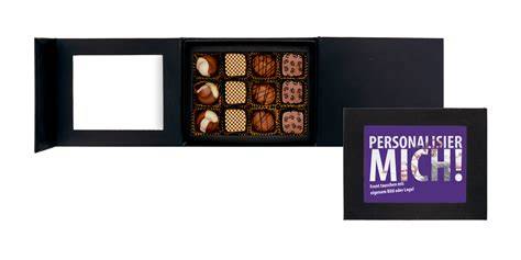 Beispiel: Geschenkbox mit individuell eingewickelten Pralinen