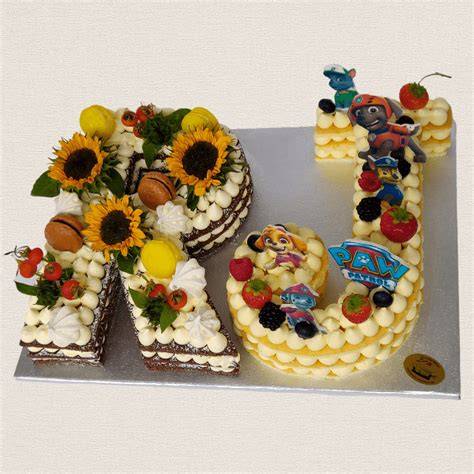 Beispiel Letter Cake und personalisierte Motivtorte