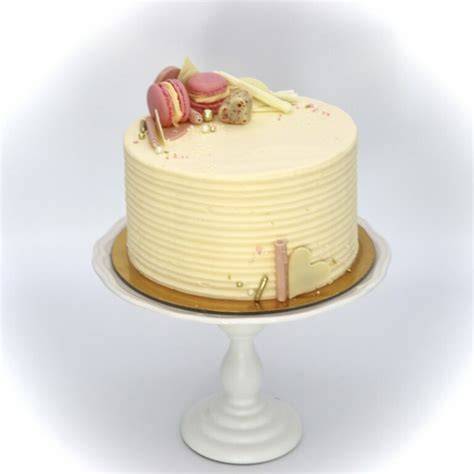 Beispiel einer Motiv-Fondant-Torte mit Buttercreme-Füllung