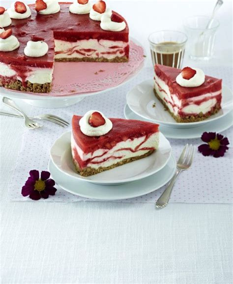Beliebte Frischkäse-Desserts wie Cheesecake und Frischkäsetorte