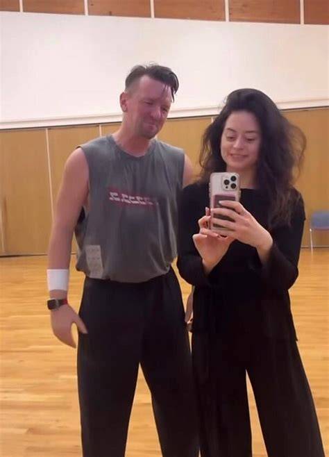 Ben Zucker und Malika Dzumaev im Training