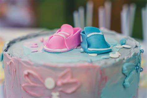Bestellte Torte für eine Gender Reveal Party in Freiburg
