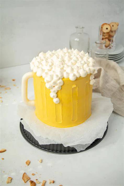 Bierkrug-Torte als Motivtorte