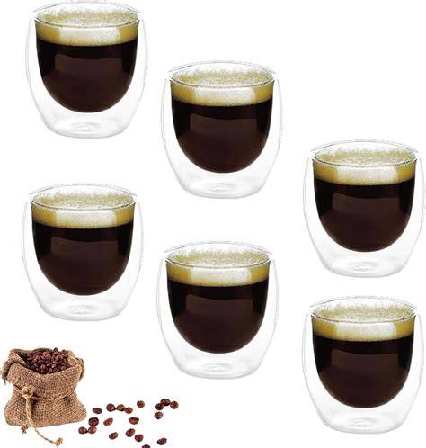 Bild: Käsecreme-Gläser mit Espresso-Decke