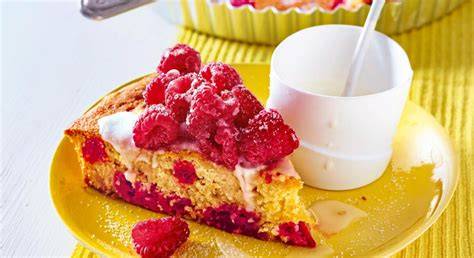 Bild: Tarte mit frischen Himbeeren dekoriert