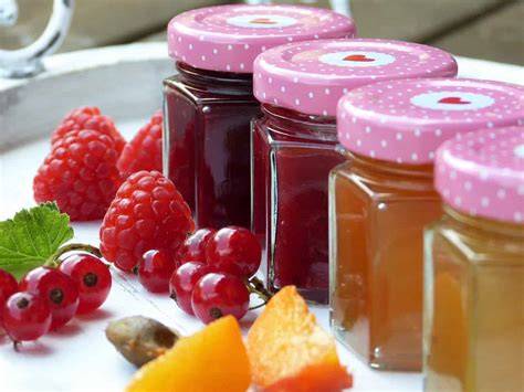 Bild: Verschiedene Obstsorten für Marmelade