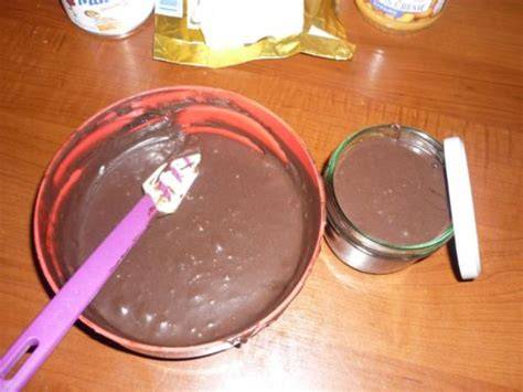 Bild: Vorgehensweise zur Herstellung von selbstgemachtem Nutella