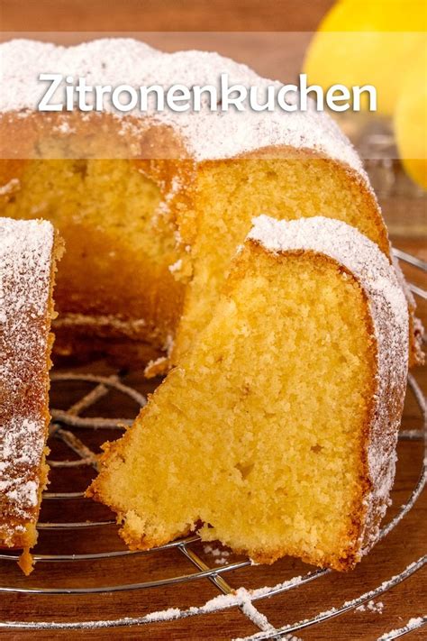 Bild eines Zitronen-Joghurt-Kuchens in Gugelhupfform