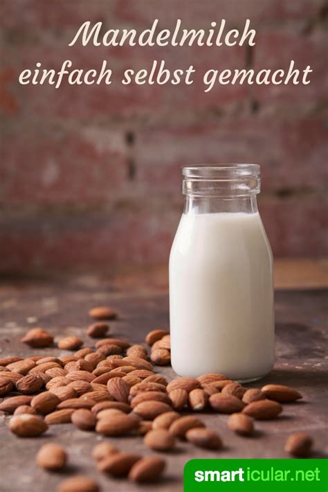 Bilderstrecke: Mandelmilch selbst herstellen (Einweichen, Mixen, Filtern, Abfüllen)