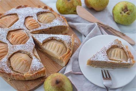 Birnen-Apfel-Tarte aus Blätterteig mit Mandelcreme