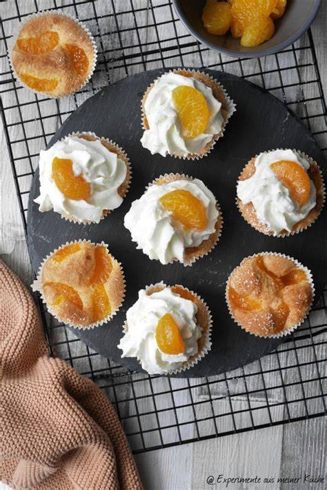 Biskuitmuffins mit Mandarinen