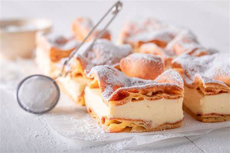 Blätterteigkuchen mit Vanillepudding