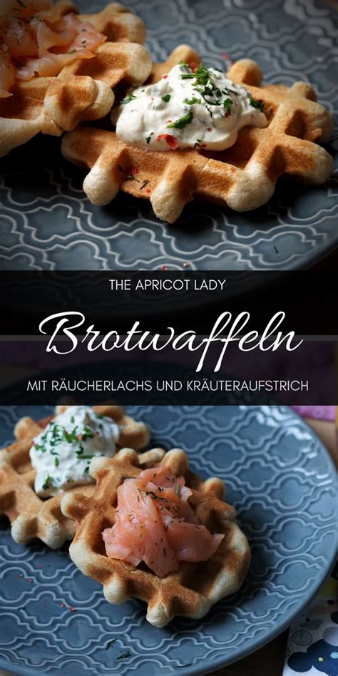 Blätterteigwaffeln mit Räucherlachs