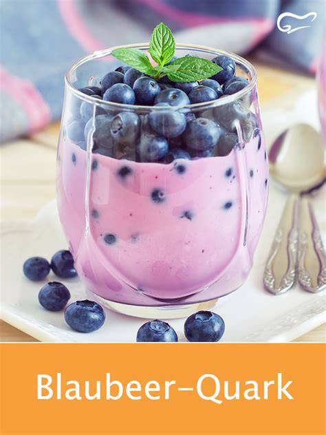 Blaubeer-Quark mit Honig