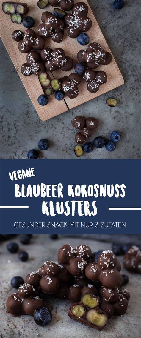 Blaubeer-Schokoladen Klusters auf Backpapier