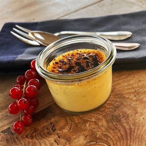 Blaubeeren-Amarettini-Traum im Weckglas