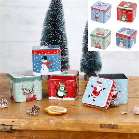 Blechdose mit weihnachtlichen Motiven als perfektes Geschenk