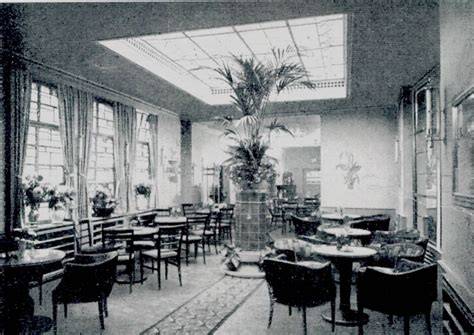Blick auf das historische Café Viebahn in Schmalkalden