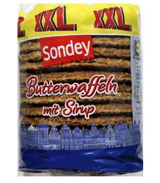 Blick auf holländische Butterwaffeln mit Sirup, Verpackungsdesign Lidl