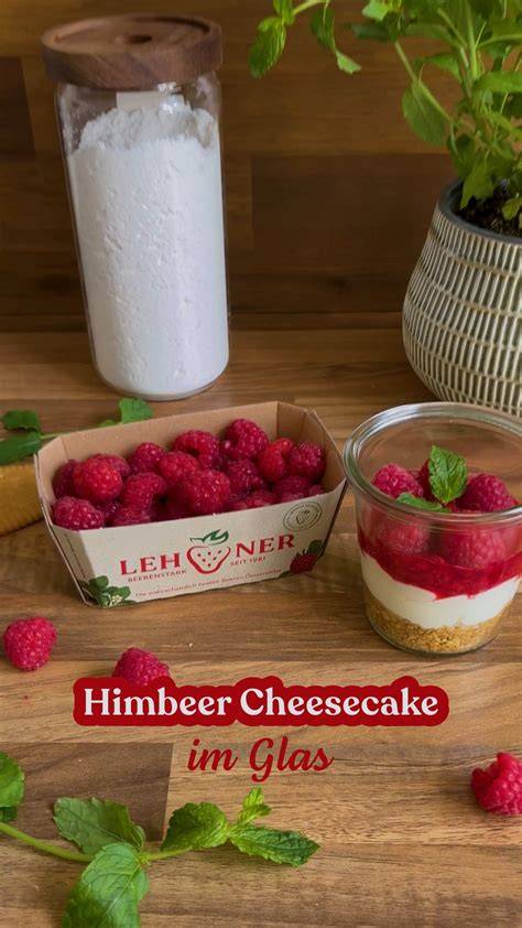 Blitz-Cheesecake mit Himbeeren in einer kleinen Springform
