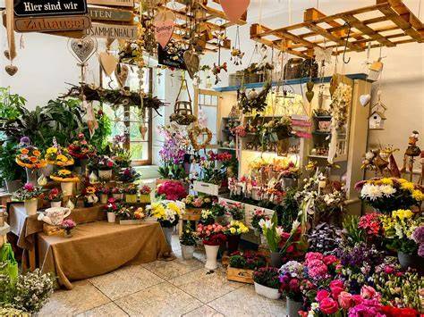 Blumen, Geschenke und schöne Atmosphäre am Stand
