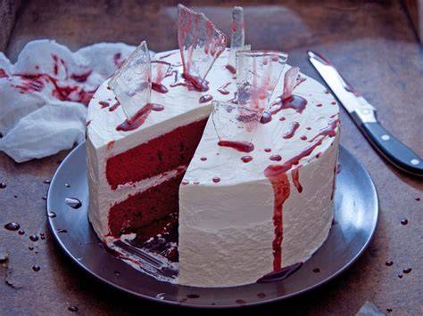 Blutige Halloween Torte mit Tropfen