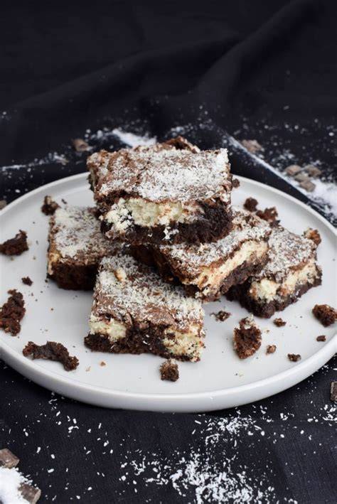Bounty-Kekse: Schokoladige Kokos-Bömbchen mit Füllung