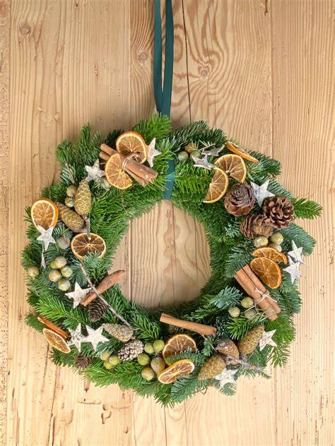 Bowle mit Calamondin, Teekanne mit Calamondinschalen, Weihnachtsdeko mit Orangenscheiben