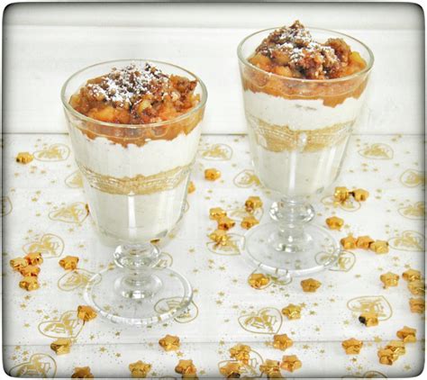 Bratapfel-Winterzauber Dessert mit Nüssen