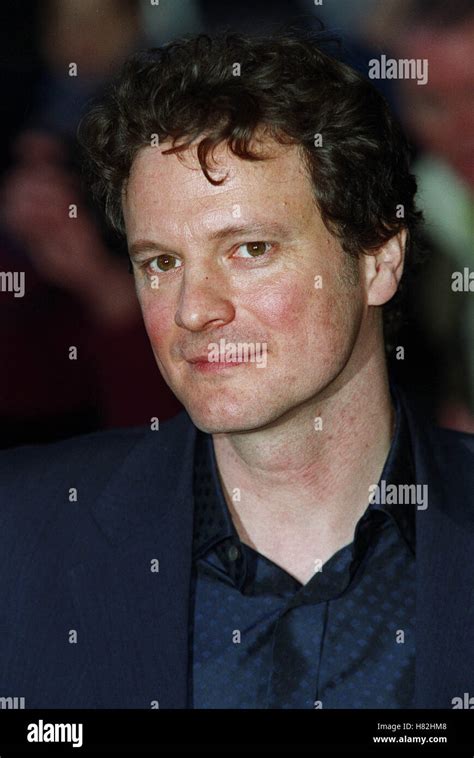 Bridget Jones Tagebuch und Regenschirm in London