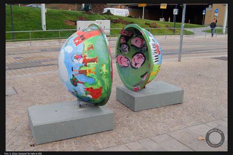 Bronzeplastik Magdeburger Halbkugeln in Magdeburg