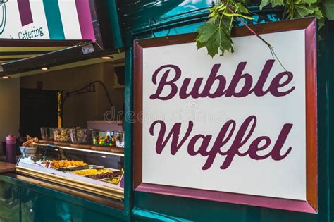 Bubble Waffel Stand auf der Westallee in Stuttgart