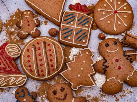 Bunte Auswahl an Lebkuchen und Plätzchen aus der Bäckerei Pickelmann