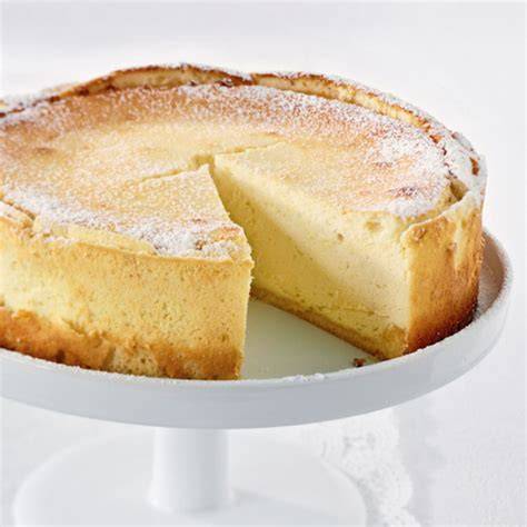 Bunte Kuchenbuffet-Ideen mit Biskuitboden und schnellen Kuchen