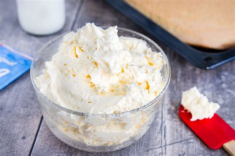 Buttercreme mit Pudding, Schritt-für-Schritt-Fotos
