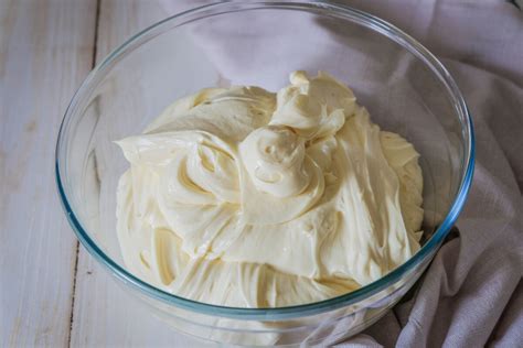 Buttercreme mit Pudding als Tortenfüllung