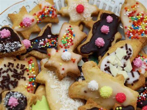 Buttergebäck dekorieren mit Kindern