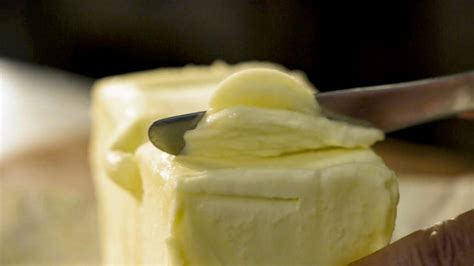 Butterpaket und gekühlte Zutaten