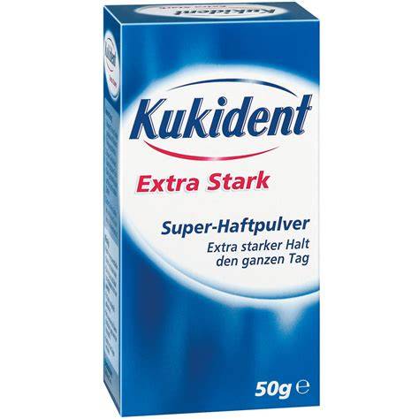 CMC (Kukident) Pulver im Dosierlöffel