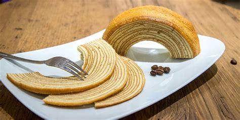 Café Mesner, Kuchen und Baumkuchen