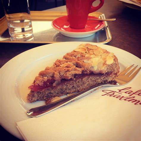 Café in Linz mit Linzer Torte