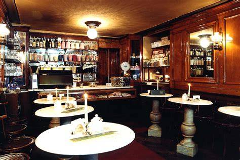 Caffè Al Bicerin und Bicerin-Getränk